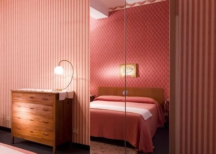 Night And Day Hotel